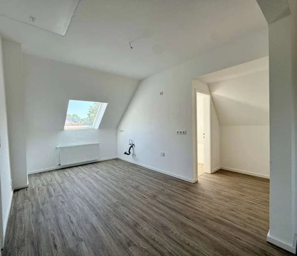 Immobilie in Saerbeck - Kompakt, hell und komplett renoviert: Dachgeschosswohnung in Saerbeck - Bild 3