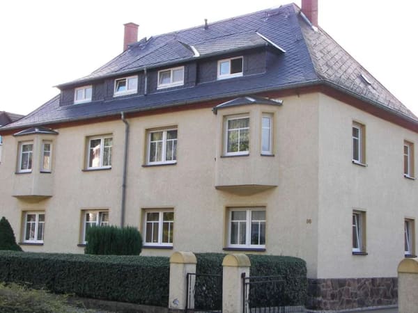 Immobilie in Hainichen - Modernisiertes Mehrfamilienhaus mit einer freien Wohnung in Ortslage sowie hoher AfA Abschreibung - Bild 0