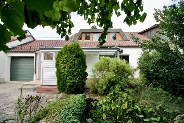 Immobilie in Blaustein - Viel Raum fürs Leben – gepflegtes Zuhause mit bis zu 7 Zimmern - Bild 1