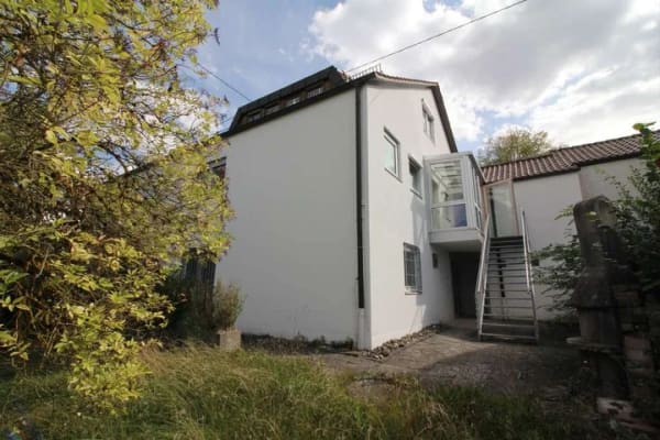 Immobilie in Blaustein - Viel Raum fürs Leben – gepflegtes Zuhause mit bis zu 7 Zimmern - Bild 2