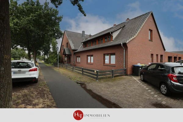 Immobilie in Stuhr - Voll vermietetes 4-Familienhaus - Bild 0