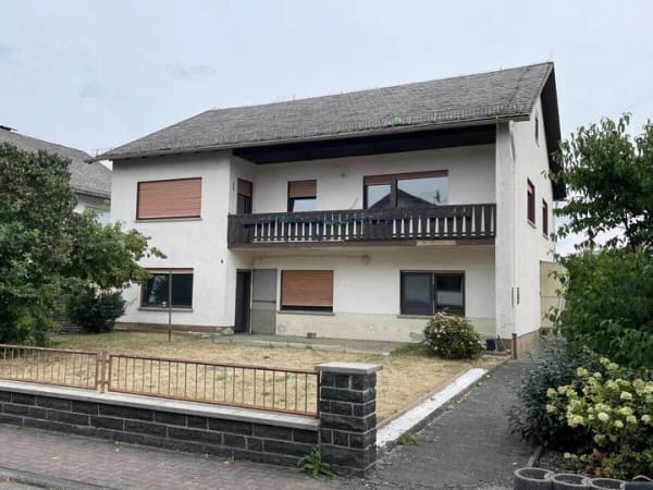 Immobilie in Bad Endbach - Bad Endbach: modernisiertes Wohnhaus mit zwei Einheiten - Bild 0