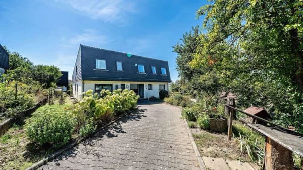 Immobilie in Schwaigern - Gepflegtes Wohnhaus mit großem Garten und viel Gestaltungspotenzial - Bild 0