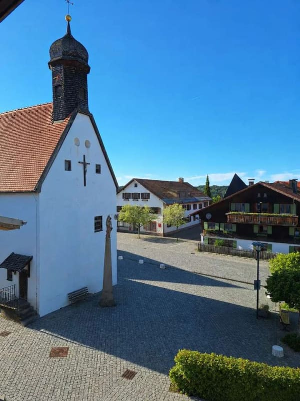 Immobilie in Oy-Mittelberg - Gemütliche 3-Zi-Dachgeschoss Wohnung in Oy  - Bild 2