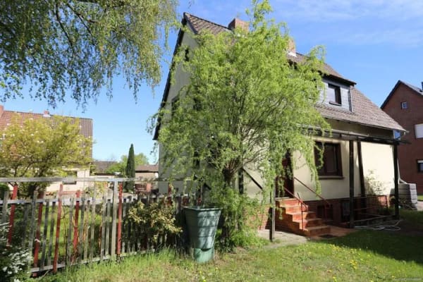Immobilie in Isenbüttel - Für Handwerker - Teilmodernisiertes Wohnhaus in Isenbüttel - Bild 0