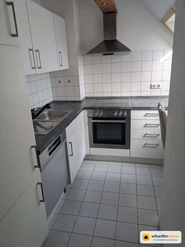 Immobilie in Leegebruch - Dachgeschoss mit 4 Zimmern, 2 Bädern, Balkon, Loggia und Duplex-Stellplatz in Leegebruch - Bild 3
