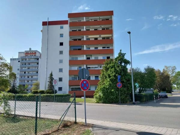 Immobilie in Biebesheim - Interessante 2,5-Zimmer-Eigentumswohnung mit Balkon und Stellplatz in Biebesheim - Bild 1