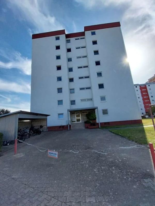 Immobilie in Biebesheim - Interessante 2,5-Zimmer-Eigentumswohnung mit Balkon und Stellplatz in Biebesheim - Bild 2