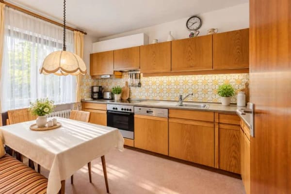 Immobilie in Höhenkirchen-Siegertsbrunn - Charmantes Reihenmittelhaus in Höhenkirchen - Verkauf über digitales Angebotsverfahren - Bild 4