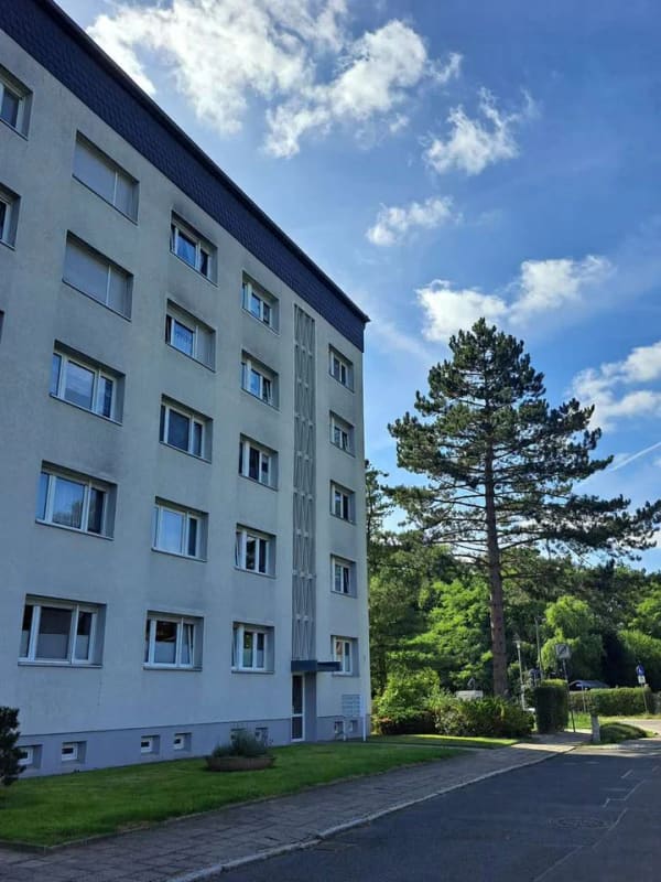Immobilie in Dessau-Roßlau - Single-Wohnung mit PKW-Stellplatz - Bild 0