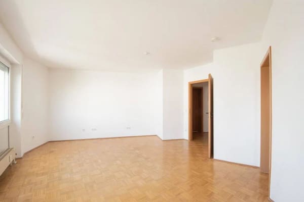 Immobilie in Limburgerhof - Attraktive 2-Zimmer-Wohnung mit Balkon, Aufzug und Tiefgarage - Bild 4