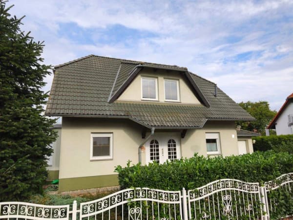 Immobilie in Elsterheide - Halštrowska Hola - Schönes Einfamilienhaus ruhig gelegen - Bild 0