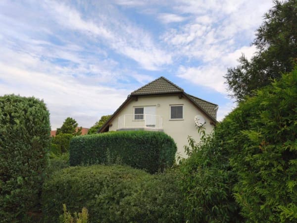 Immobilie in Elsterheide - Halštrowska Hola - Schönes Einfamilienhaus ruhig gelegen - Bild 1