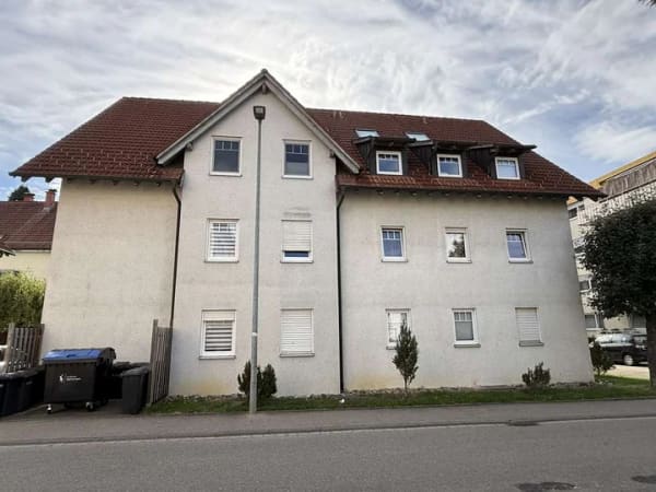 Immobilie in Bad Saulgau - Vermietete 2,5 - Zimmer Dachgeschoßwohnung in bevorzugter Wohnlage von Bad Saulgau - Bild 2