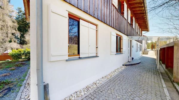 Immobilie in Philippsreut - Leben und arbeiten wo andere Ruhe suchen – Wohn- und Gästeanwesen mit vielfältigem Vermietungspotenzial - Bild 3