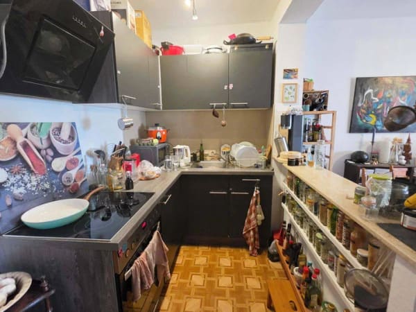 Immobilie in Saarbrücken - 2 ZKB-Wohnung in Top Lage nähe HTW - Bild 2