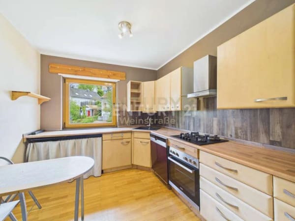 Immobilie in Lambrecht - Wohnen mit Weitblick - 3-Zimmer-Wohnung mit Balkon und Terrasse - Bild 1