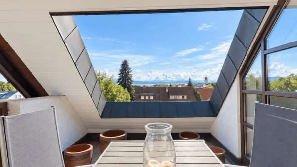 Immobilie in Kressbronn am Bodensee - Berg- und Bodenseeblick inklusive: Großzügige 4-Zimmer-Maisonette in Kressbronn - Bild 1