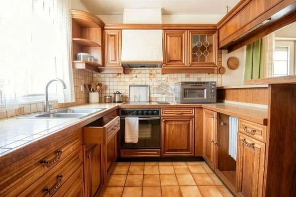 Immobilie in Oberhausen-Rheinhausen - Renovierungsbedürftiges Einfamilienhaus mit ca. 330 m² Wohnfläche, großem Garten und viel Potenzial - Bild 4