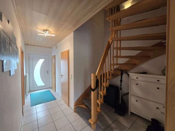 Immobilie in Wefensleben - Gepflegte DHH mit Garten, Garage und Stellplatz - Bild 2
