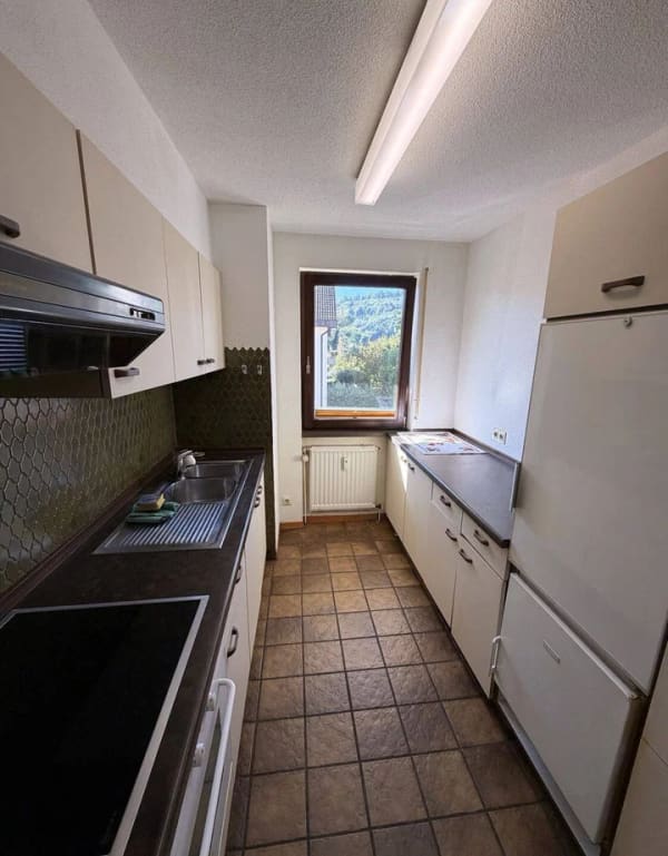 Immobilie in Büsingen am Hochrhein - **Sonnige 3,5 Zimmer BALKONWOHNUNG im 1.OG** - Bild 3