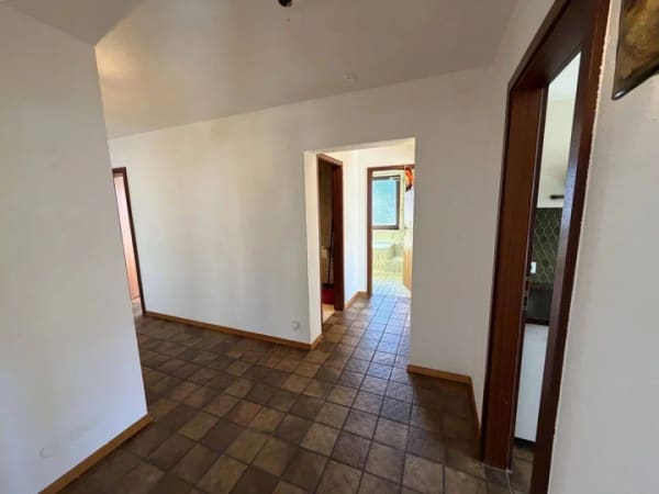 Immobilie in Büsingen am Hochrhein - **Sonnige 3,5 Zimmer BALKONWOHNUNG im 1.OG** - Bild 4