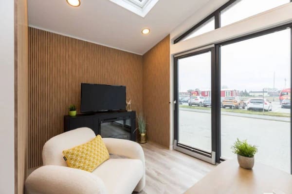 Immobilie in Wackersdorf - Exklusive Santa Cruz Lodge: Modernes Design trifft auf effizienten Bungalow-Komfort für anspruchsvolle Genießer - Bild 4