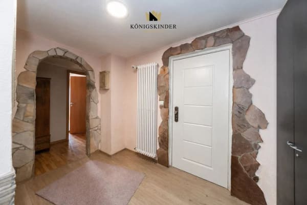 Immobilie in Altdorf - Historischer Charme trifft zeitgenössische Moderne! Exklusives 3-FH für Freunde des Besonderen - Bild 3