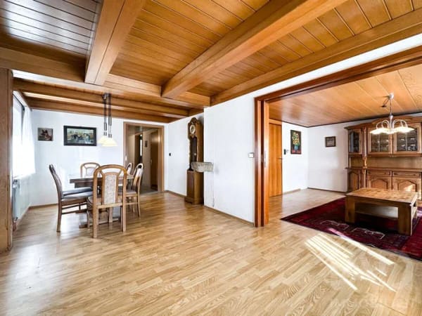 Immobilie in Tamm - Besonders statt Standard | Einfamilienhaus mit 5 Zimmern, 2 Bädern & modernisiertem Obergeschoss - Bild 3