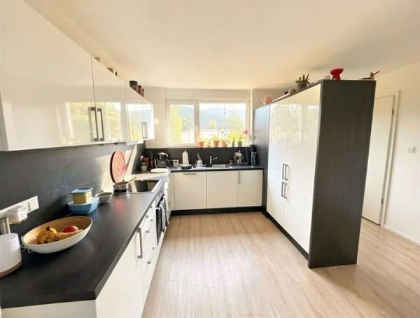 Immobilie in Gutach (Schwarzwaldbahn) - +++ TOP-Investment: Drei Häuser plus Baugrundstück, inkl. Küchen und Garten in Gutach +++ - Bild 4