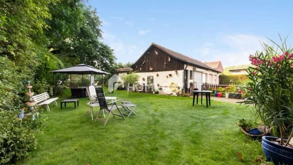 Immobilie in Datteln - Attraktives Mehrfamilienhaus mit sechs Wohneinheiten und großzügigem Gartengrundstück
 - Bild 3