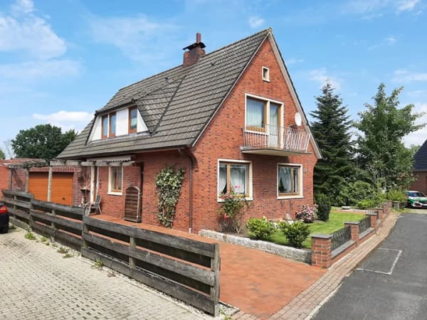 Immobilie in Hinte - Gepflegtes Einfamilienhaus mit Garage in Sackgassenlage - Bild 2