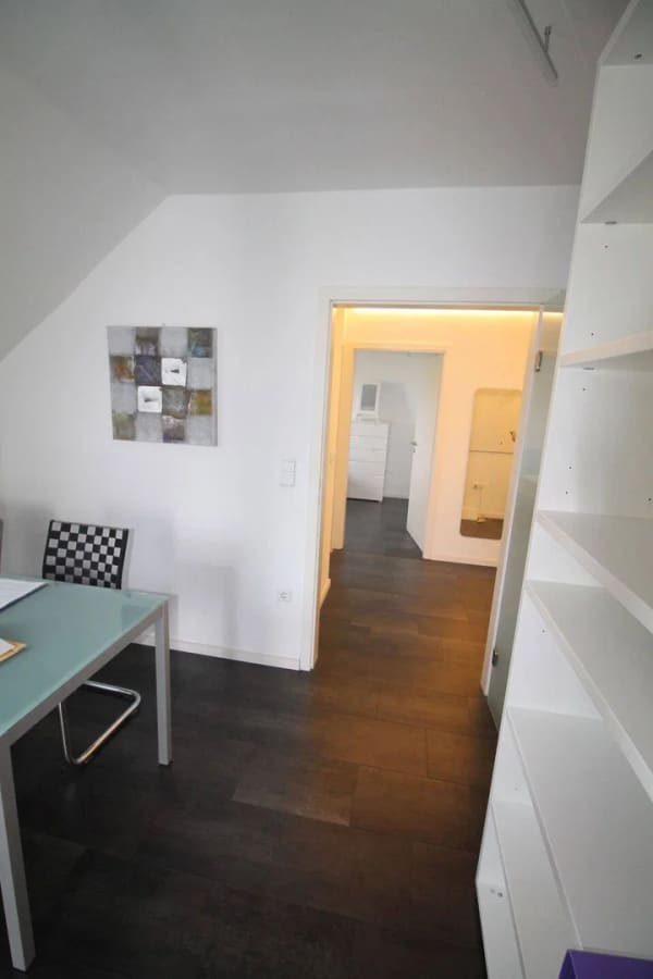 Immobilie in Bergrheinfeld - Anspruchsvolle 2-Zi.Wohnung mit jungem Flair - Bild 2