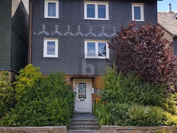 Immobilie in Neuhaus am Rennweg - Haus in Neuhaus am Rennweg - Bild 1