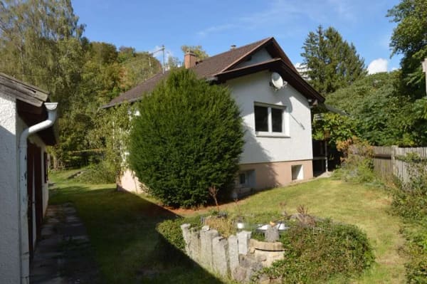 Immobilie in Wörthsee - *Wörthsee - Sonniges Grundstück mit Altbestand zur Sanierung - Bild 0