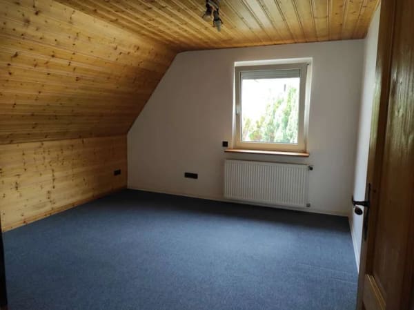 Immobilie in Weidenthal - Viel Platz für Ihre Ideen: Einfamilienhaus in Weidenthal - Bild 2