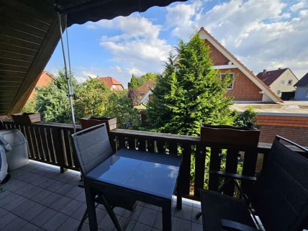 Immobilie in Groß Twülpstedt - Großzügige Wohnung über 2 Etagen,  4 Zimmern, sonnigem Balkon und Stellplatz - Bild 2