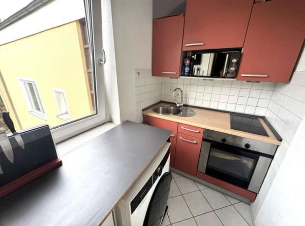 Immobilie in Oldenburg - Solide Kapitalanlage! 1-Zimmer-Wohnung mit Loggia in ruhiger Wohnlage - Bild 3