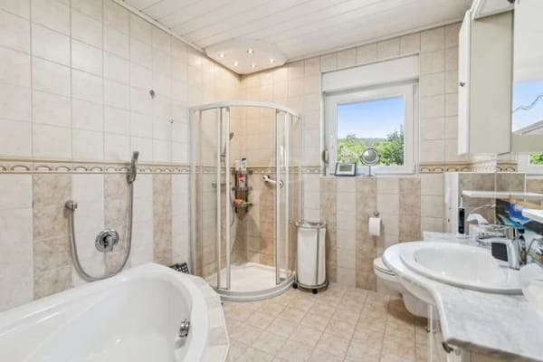 Immobilie in Ruppertsweiler - Moderner Bungalow mit schönem Grundstück, Pool und Außensauna - Bild 4