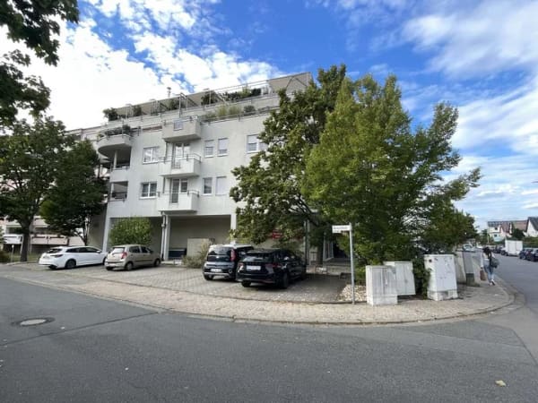 Immobilie in Zwingenberg - Sonne pur und Bergblick: großzügige 58 m2 Wohlfühloase mit Dachterrasse  und PKW Stellplatz - Bild 1