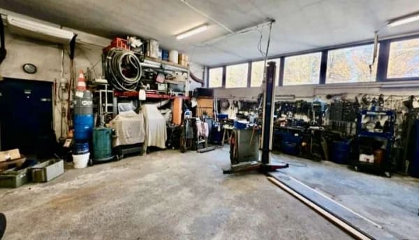 Immobilie in Boostedt - Wohnen und Arbeiten vereint: Haus mit Einliegerwohnung und Autowerkstatt – Ihr perfektes Zuhause! - Bild 3