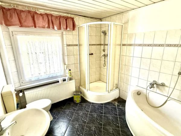 Immobilie in Perleberg - Familienhaus mit Garten, Kamin und viel Platz – in ruhiger Lage von Perleberg und bereit für Ihre - Bild 4