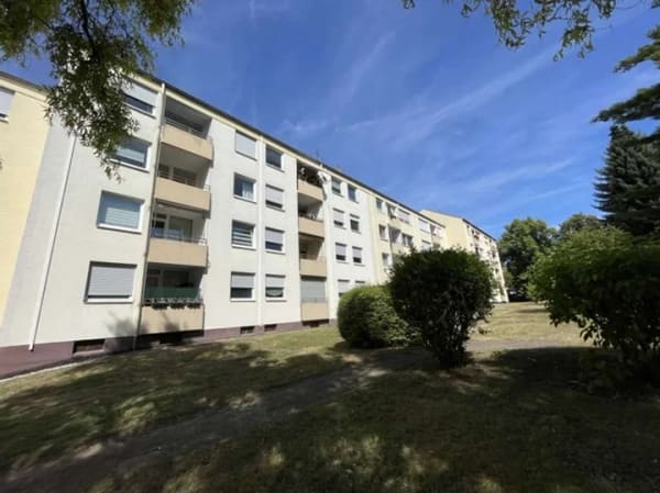 Immobilie in Bovenden - Großzügige 3-Zimmer-Eigentumswohnung mit Loggia 
in einer gepflegten Wohnanlage in Bovenden - Bild 3