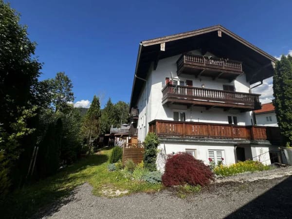 Immobilie in Ruhpolding - Mehrfamilienhaus in Ruhpolding mit 9 Wohneinheiten - Bild 0
