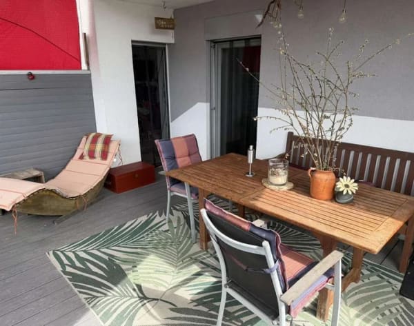 Immobilie in Wackersdorf - Wackersdorf / Meldau - Großzügiges Ein-/Zweifamilienhaus mit Einliegerwohnung und PV-Anlage - Bild 1