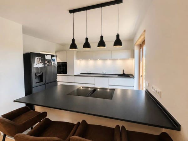 Immobilie in Oberthal - Modernisiertes EFH | 196 m² Wohnfläche | 1.382 m² Grundstück | sofort bezugsfertig - Bild 2