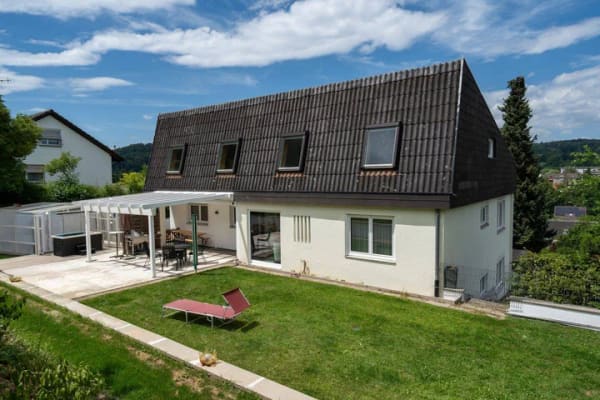 Immobilie in Jestetten - Zuhause mit Weitblick - großzügiges Wohnen - ca. 295 m² Wohnfläche in traumhafter Ortsrandlage - Bild 4