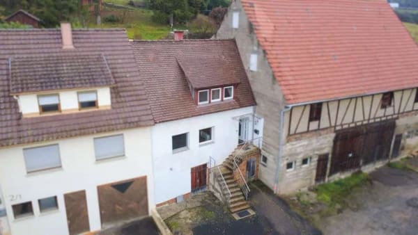 Immobilie in Mundelsheim - Bezahlbares Eigenheim mit großem Garten in Mundelsheim - Bild 0