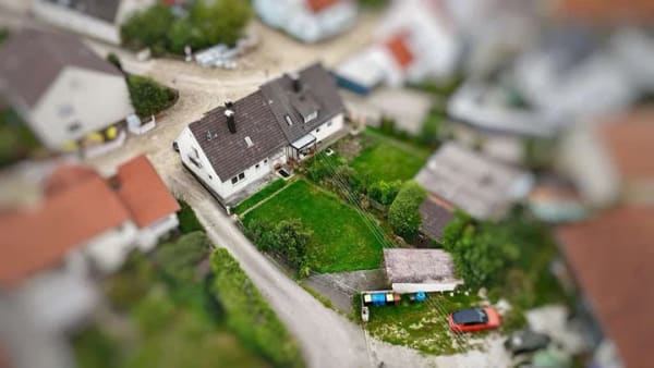 Immobilie in Pöttmes - Viel Platz für Ihre Ideen - attraktiv im Preis.  - Bild 1
