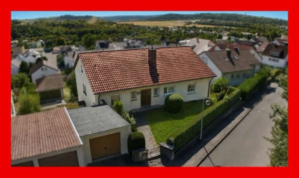 Immobilie in Walheim - Gepflegtes Einfamilienhaus mit einzigartiger Aussicht - Bild 0